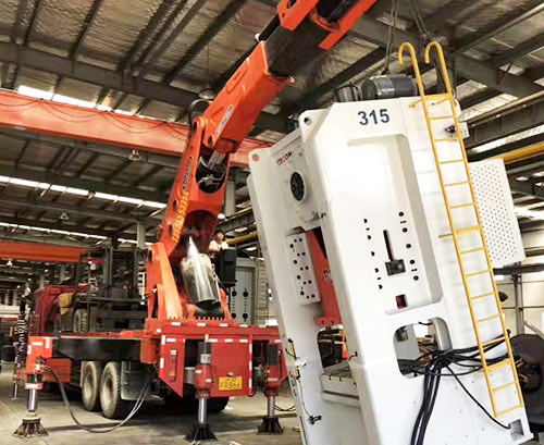 简阳提升工作效率，选择优质折臂吊租赁服务