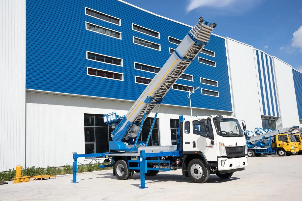 简阳小型云梯车上料车租赁多少钱